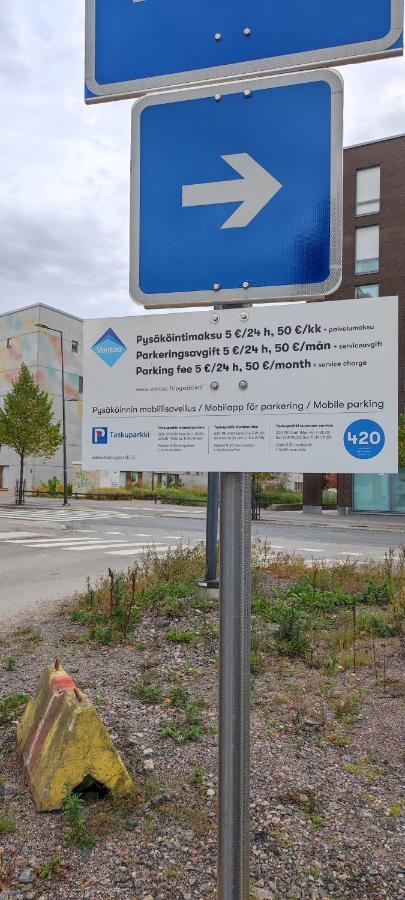 Ruby Studio 5Min To Vantaa Airport And 20Min To Helsinki Center Apartamento Exterior foto